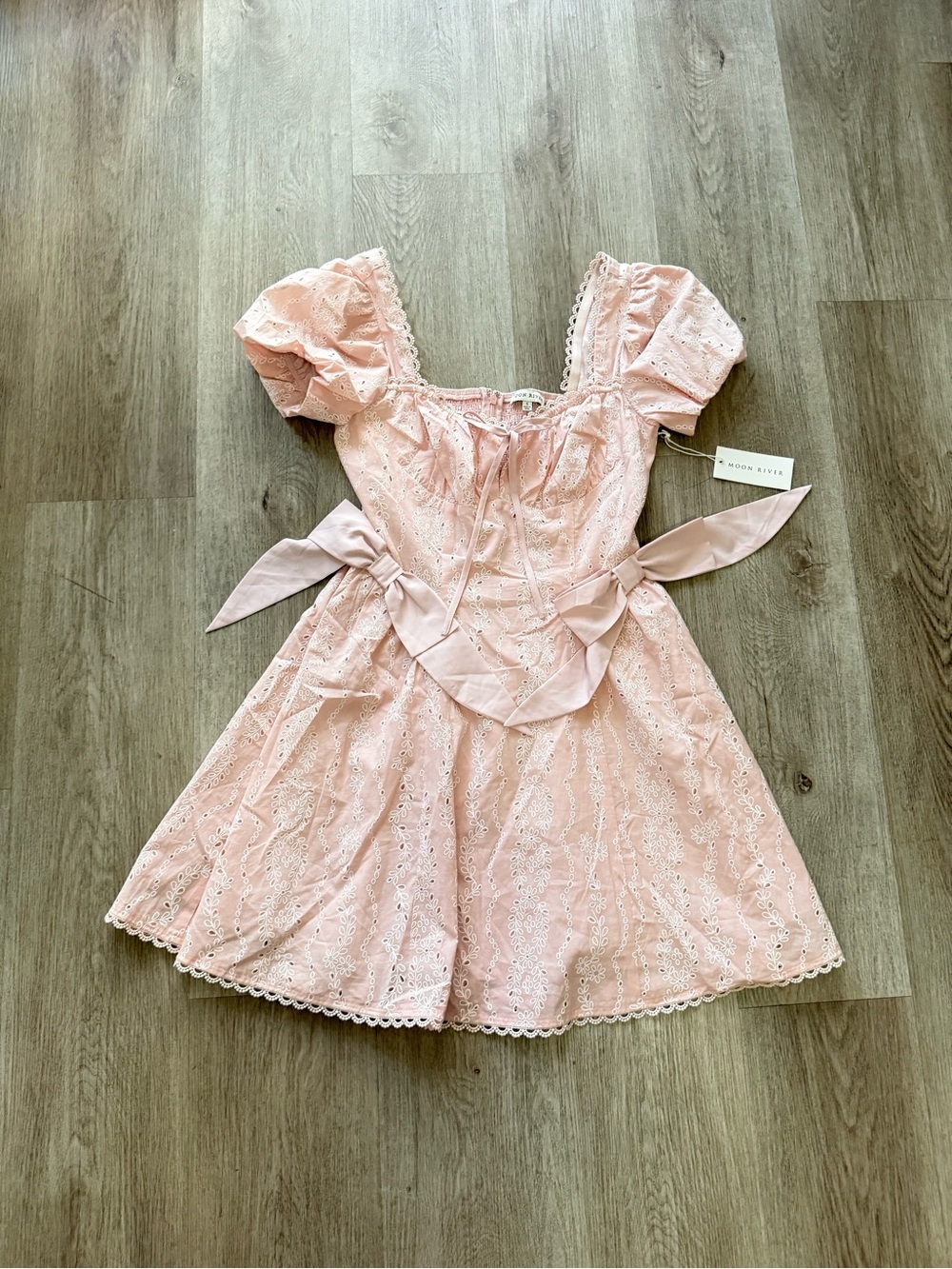 moon river light pink lace eyelet bow detail mini dress coquette size small NEW